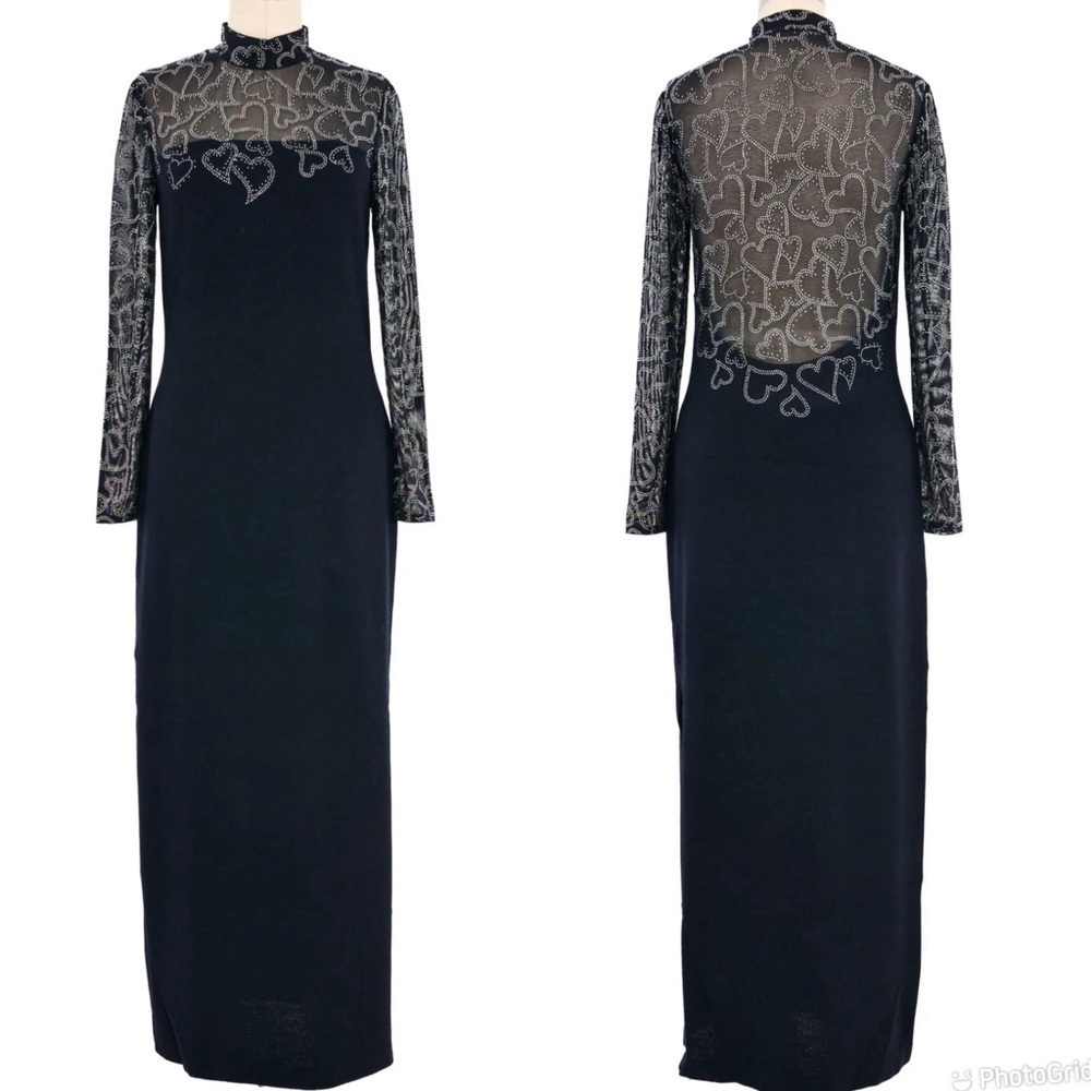 NEW ST. JOHN EVENING RHINESTONE HEART EMBELLISHED KNIT GOWN